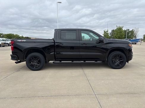 Used 2025 Chevrolet Silverado 1500 Custom w/ Turbomax Blackout Package AWD/4WD image 29