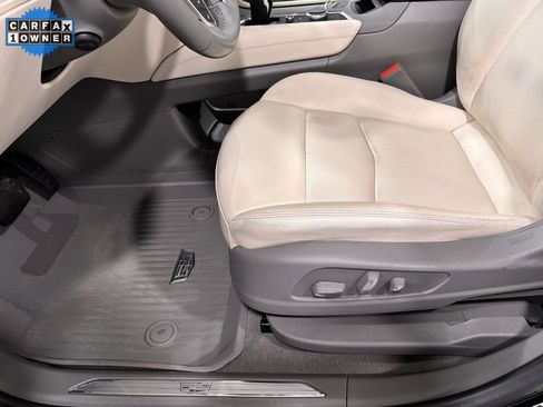 Used 2023 Cadillac XT5 Premium Luxury w/ LPO, Floor Liner Package image 11