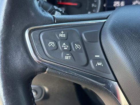 Used 2021 Chevrolet Equinox LT image 42