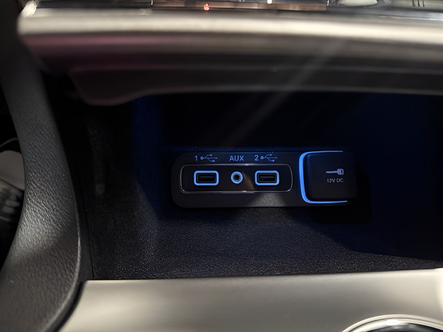 Used 2020 Jeep Grand Cherokee Altitude RWD image 22