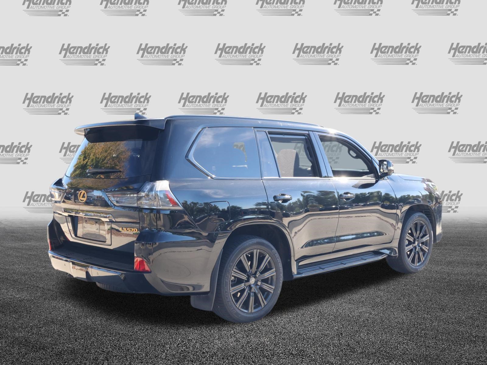 Used 2021 Lexus LX 570 4WD w/ Inspiration Series #2 image 9