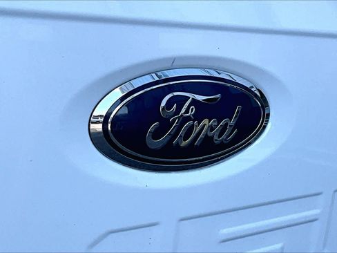 Used 2022 Ford F150 XLT w/ Equipment Group 302A High image 31