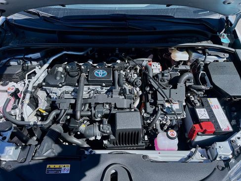 Used 2024 Toyota Corolla Hybrid Sedan FWD image 27