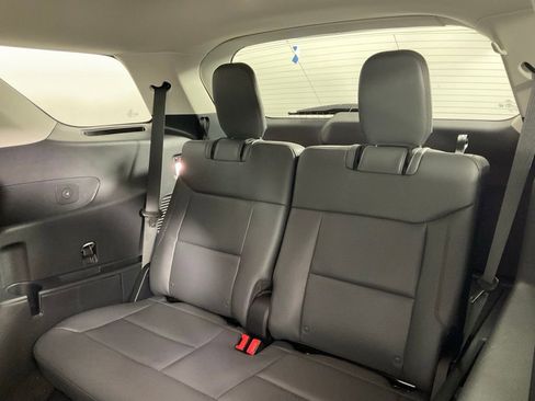 New 2026 Ford Explorer Active RWD image 17