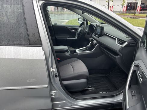 Used 2019 Toyota RAV4 XLE w/ Convenience Package AWD/4WD image 33