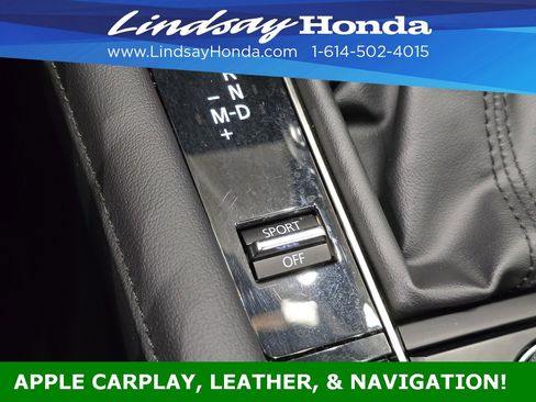 Used 2024 MAZDA MAZDA3 Hatchback w/Premium Plus Pkg image 17