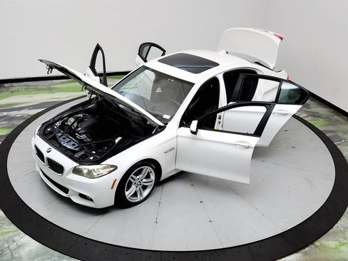 Used 2016 BMW 535i Sedan RWD image 36