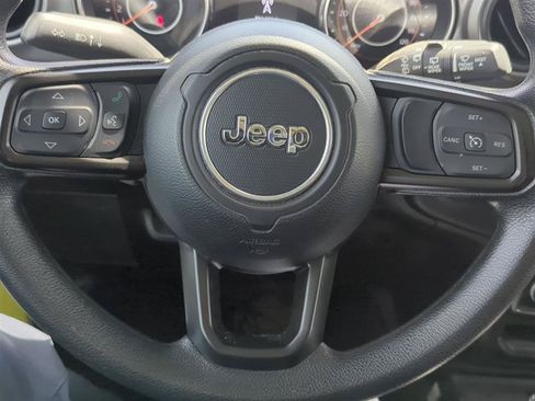 Used 2023 Jeep Wrangler Sport AWD/4WD image 12