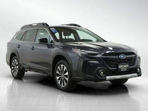 Used 2023 Subaru Outback Limited image 7