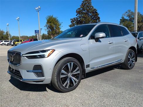 Used 2022 Volvo XC60 T8 Inscription w/ Advanced Package image 8