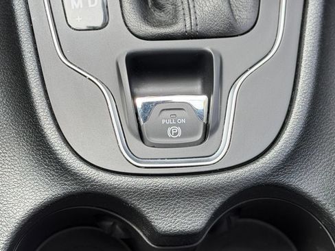 Used 2022 Jeep Cherokee Latitude w/ Sun & Sound Group AWD/4WD image 15
