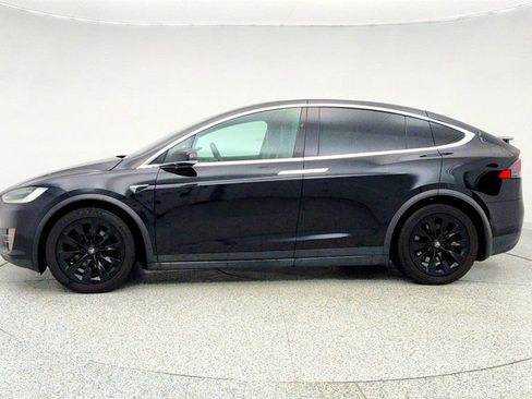 Used 2018 Tesla Model X 100D image 8