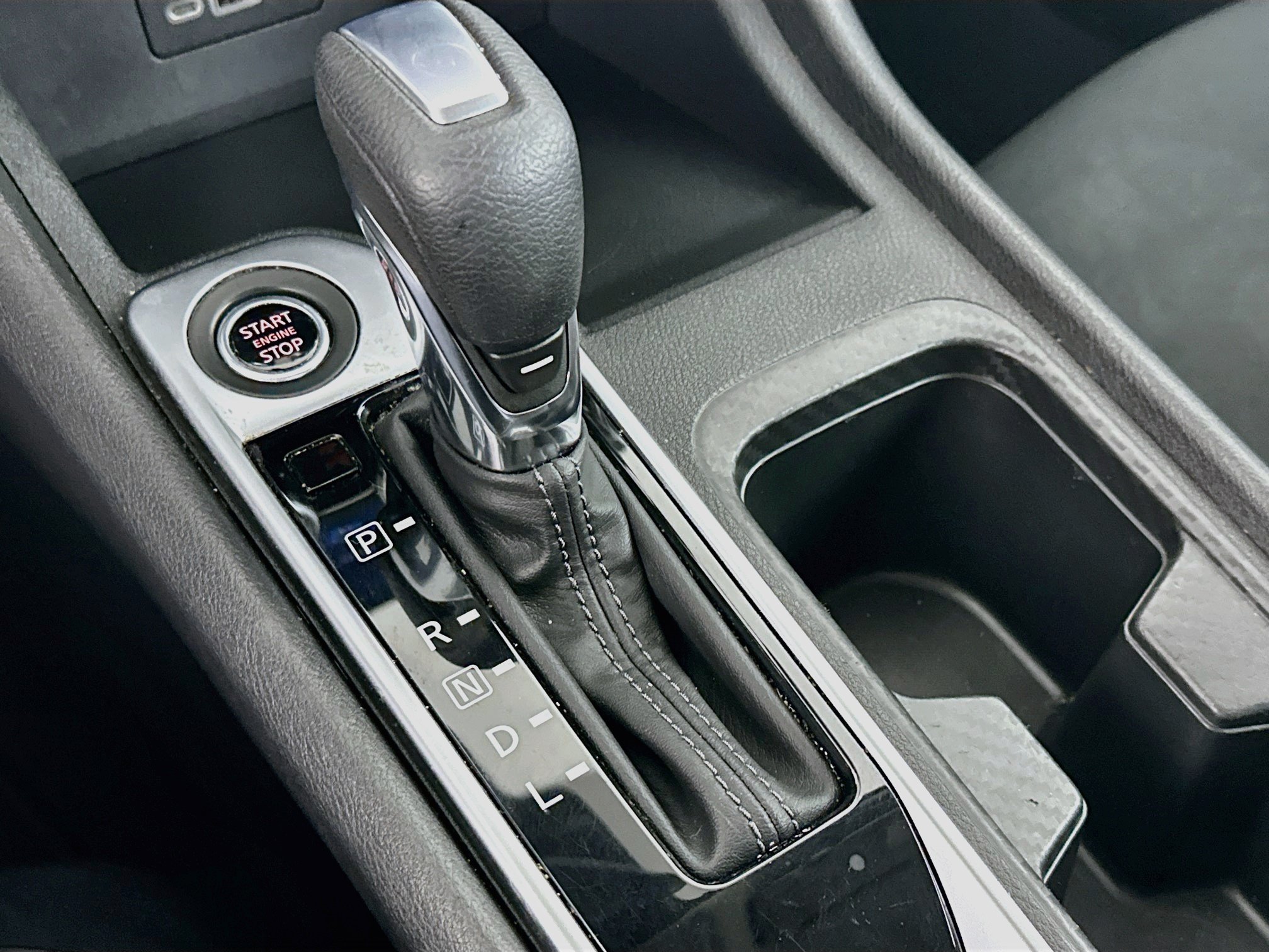 Used 2022 Nissan Sentra SV w/ All-Weather Package FWD image 24
