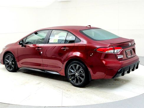 New 2026 Toyota Corolla SE image 4