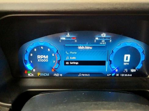 Used 2025 Ford Bronco Badlands image 14