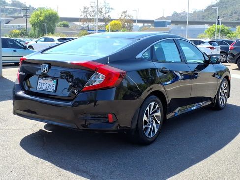 Used 2016 Honda Civic EX image 4