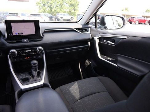 Used 2025 Toyota RAV4 XLE w/ Weather Package AWD/4WD image 24