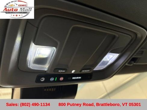 Used 2022 Chevrolet Silverado 1500 Custom AWD/4WD image 22