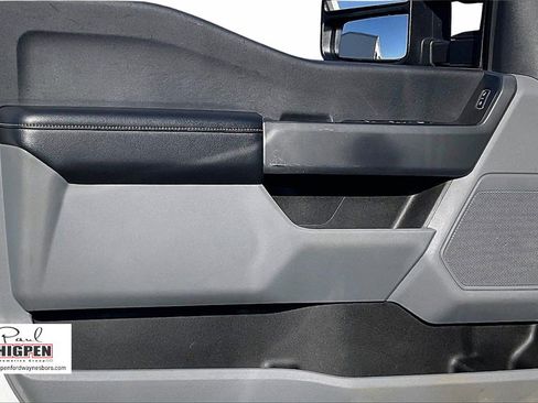 Used 2024 Ford F250 XLT image 23