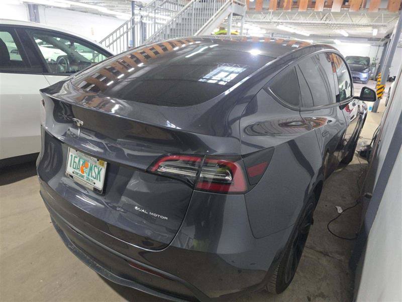 Used 2021 Tesla Model Y Long Range AWD/4WD image 4