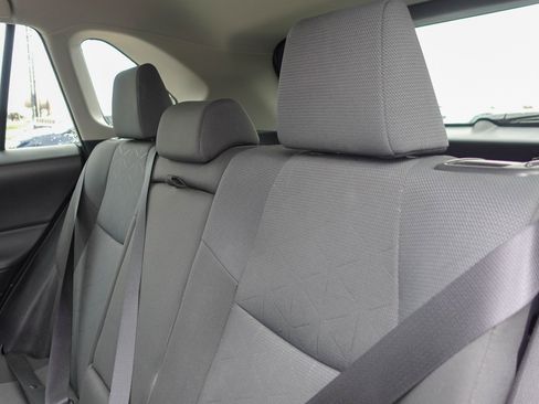 Used 2025 Toyota RAV4 XLE image 20