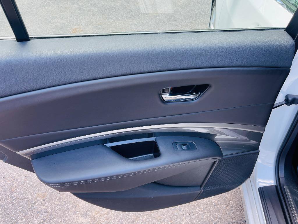 Used 2014 Acura RLX FWD image 36