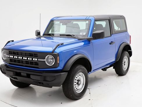 New 2025 Ford Bronco 2-Door image 5