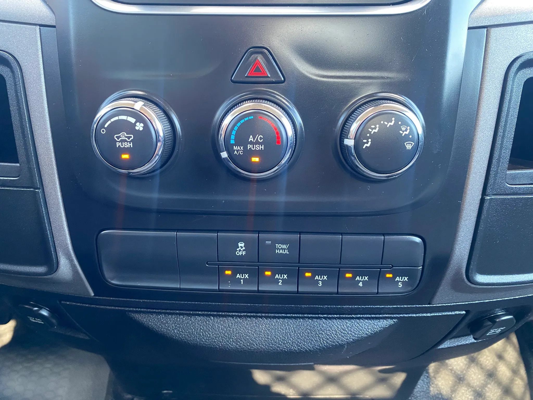 Used 2016 RAM 4500 Tradesman RWD image 15