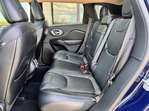 Used 2014 Jeep Cherokee Limited FWD image 19