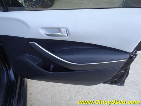 Used 2020 Toyota Corolla SE FWD image 22