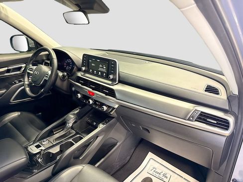 Used 2021 Kia Telluride S FWD image 27