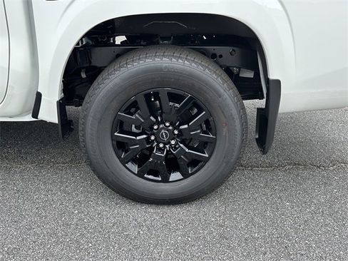 New 2026 Nissan Frontier SV w/ Tow Package image 14