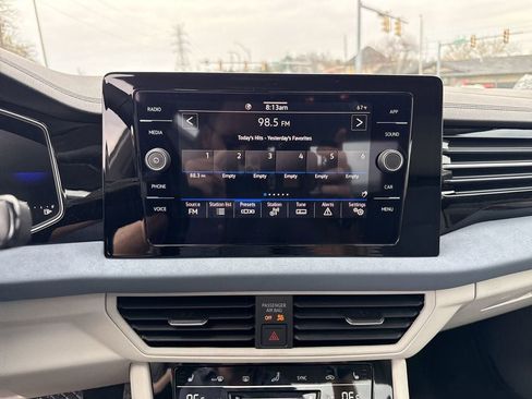 New 2026 Volkswagen Jetta SE FWD image 14