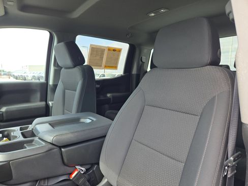 Used 2026 GMC Sierra 1500 Pro w/ Graphite Edition AWD/4WD image 9