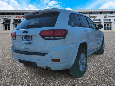 Used 2020 Jeep Grand Cherokee Altitude image 8