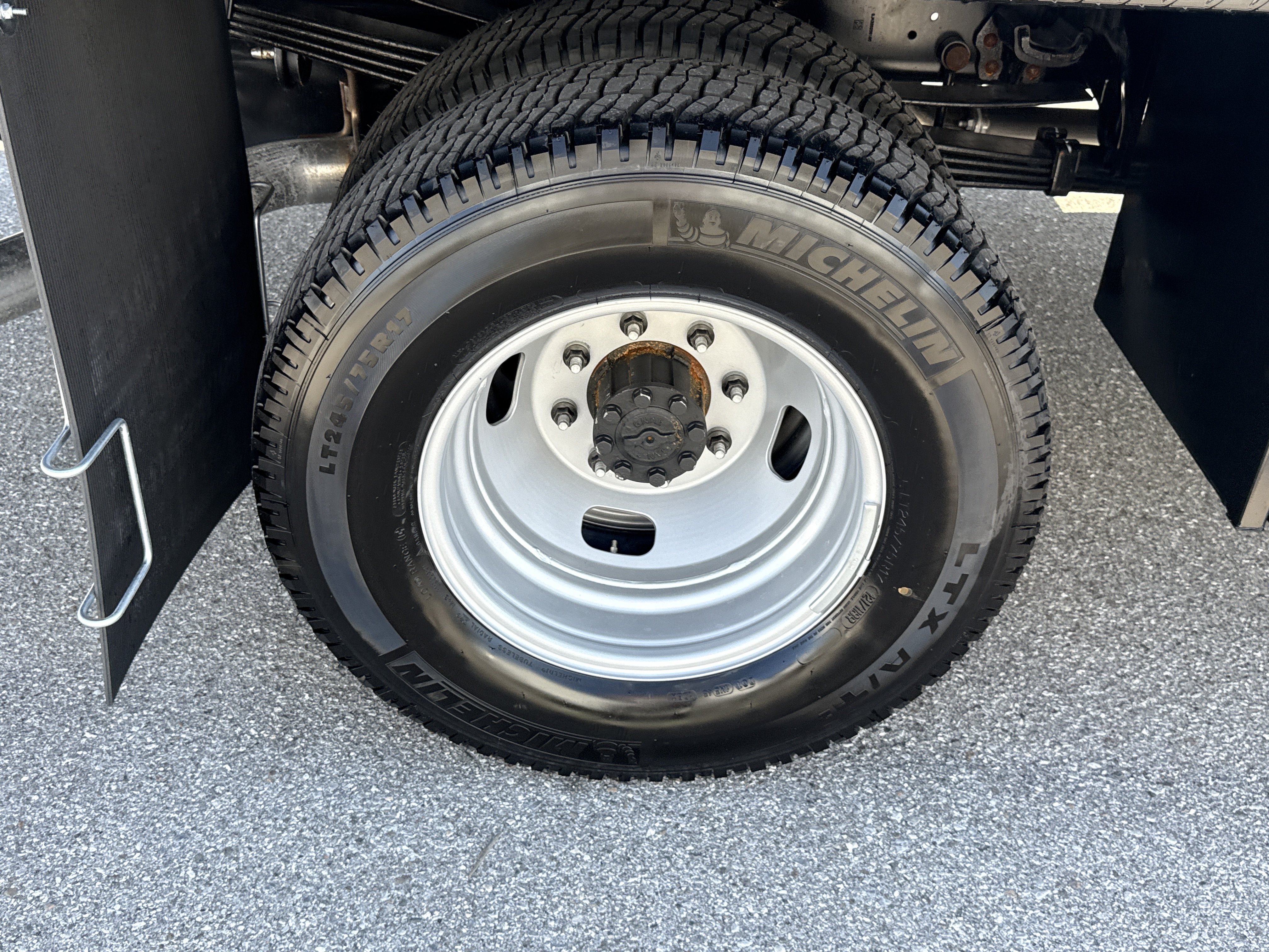 New 2026 Ford F350 XL w/ XL Chrome Package AWD/4WD image 28