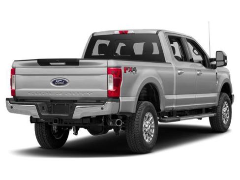 Used 2019 Ford F250 XLT AWD/4WD image 2