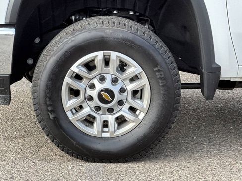 New 2025 Chevrolet Silverado 2500 W/T image 24