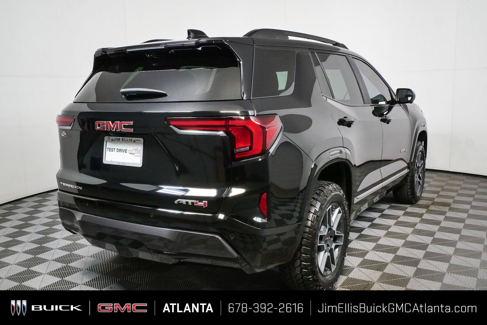 New 2027 GMC Terrain AT4 w/ Convenience Package III AWD/4WD image 3