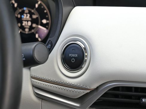 Certified 2024 MAZDA CX-90 Plug-In Hybrid w/ Premium Plus image 35