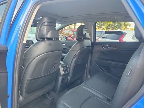 Used 2026 Kia Sportage SX FWD image 7