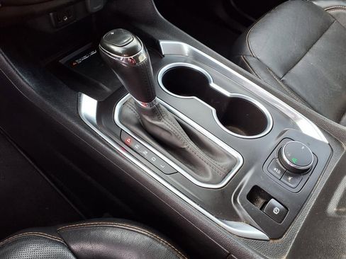 Used 2019 Chevrolet Traverse Premier w/ Redline Edition image 8