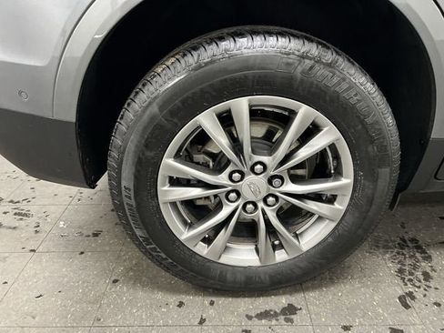 Certified 2021 Cadillac XT5 Premium Luxury FWD image 34