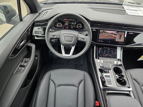 Used 2025 Audi Q7 2.0T Premium Plus w/ Premium Plus Package AWD/4WD image 14