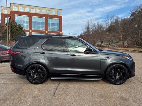 Used 2023 Land Rover Discovery HSE R-Dynamic image 15