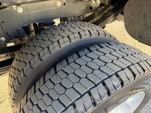 Used 2024 Ford F450 Lariat w/ Lariat Ultimate Package image 12