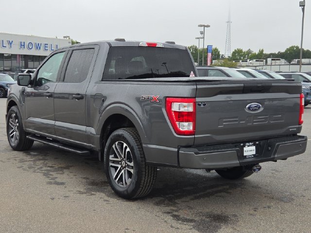 Certified 2022 Ford F150 XL w/ STX Appearance Package RWD image 5