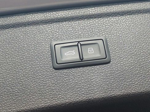Used 2024 Audi Q5 2.0T Premium Plus AWD/4WD image 15