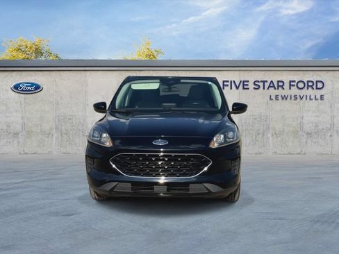 Used 2021 Ford Escape SE w/ SE Sport Appearance Package FWD image 3