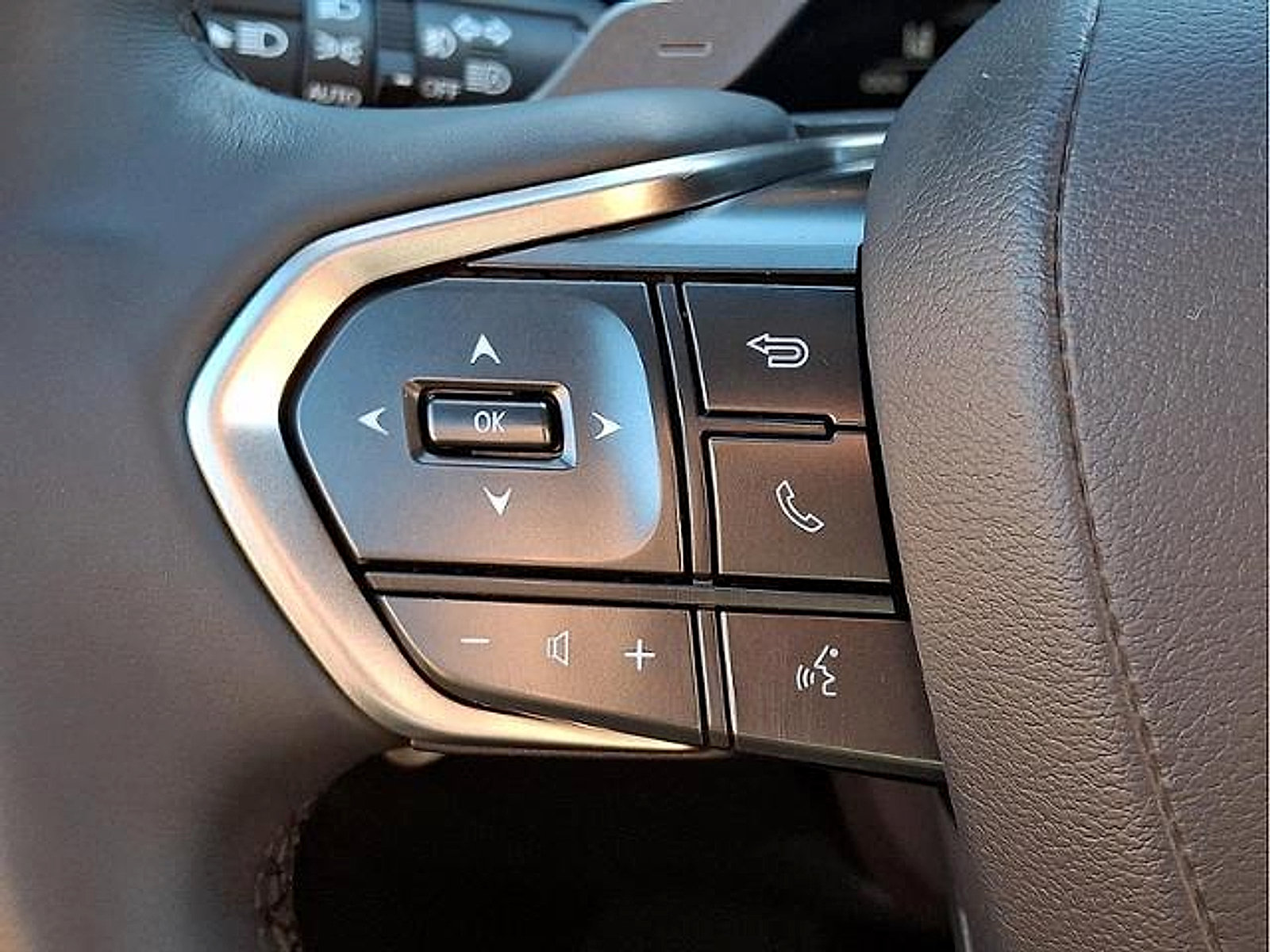 Certified 2023 Lexus RX 350 Premium w/ Accessory Package AWD/4WD image 20